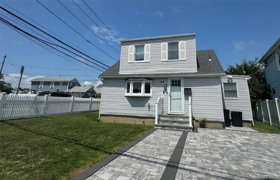 100 Clubhouse Road, Bellmore, NY 11710 - #2