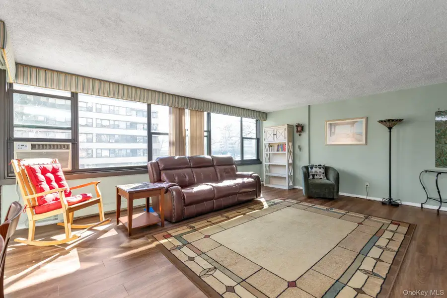 7-25 166 #2A, Beechhurst, NY 11357 - #3