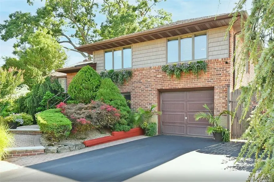 1603 Anita Lane, Seaford, NY 11783 - #3