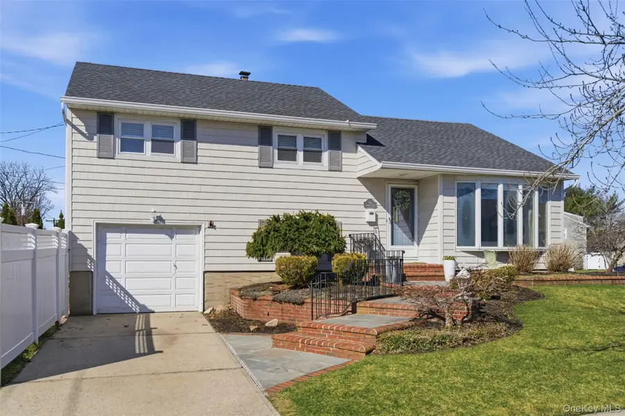 45 Amherst Drive, Massapequa, NY 11758 - #3