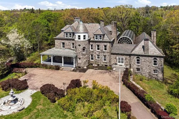 139 Scarborough Road, Briarcliff Manor, NY 10510