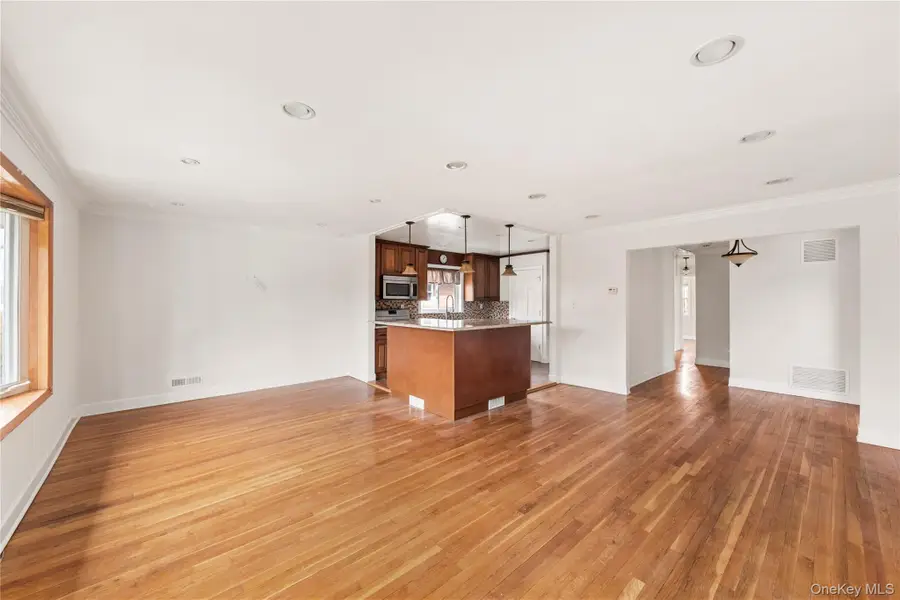 2615 Clearview Expressway, Bayside, NY 11360 - #3