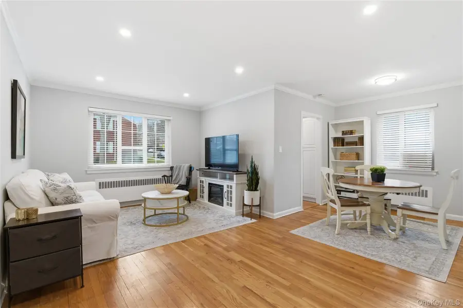 22 Nathan Hale Drive #80A, Huntington, NY 11743 - #3