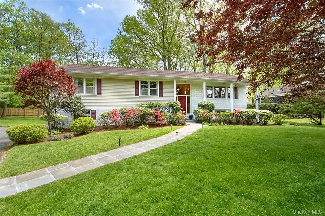 21 Douglas Circle, Rye, NY 10580 - #1