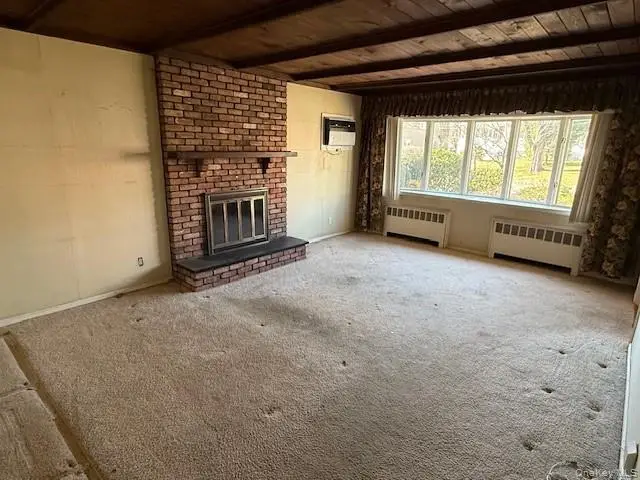 11 Arbor Street, Great Neck, NY 11021 - #3