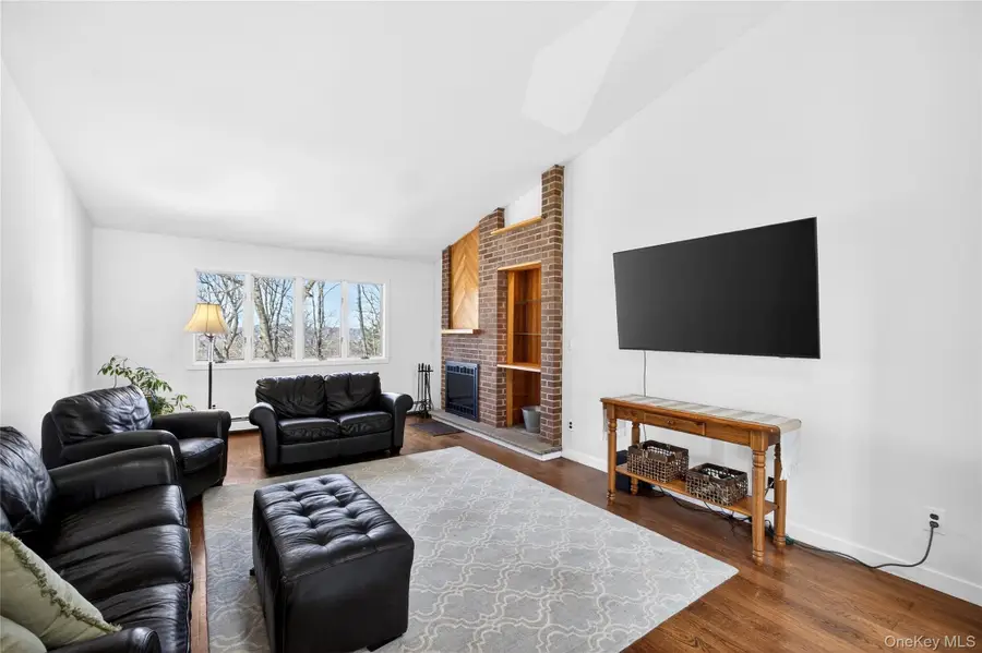 80 Ridgeview Drive, Pleasantville, NY 10570 - #3