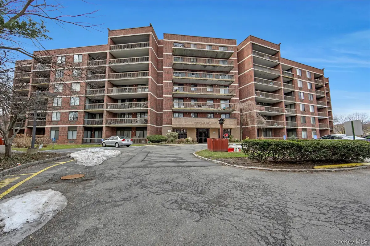 1374 Midland Avenue #PH3, Bronxville, NY 10708 - #1