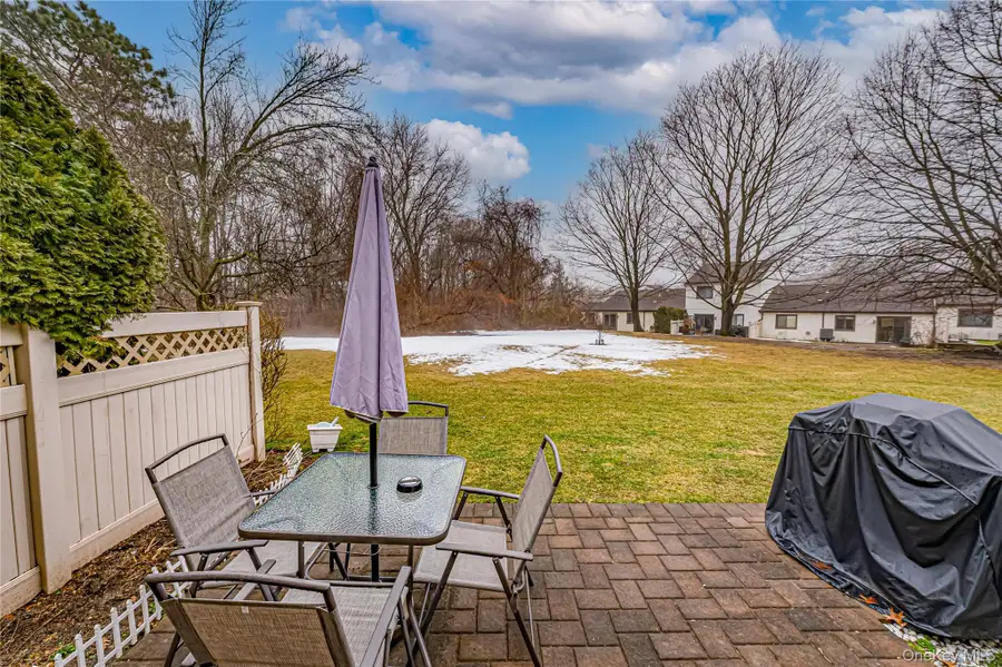 12 Blue Point Road E #12, Holtsville, NY 11742 - #3