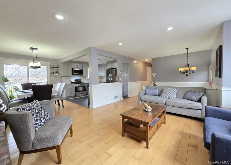 45 Mallard Avenue, Selden, NY 11784 - #3