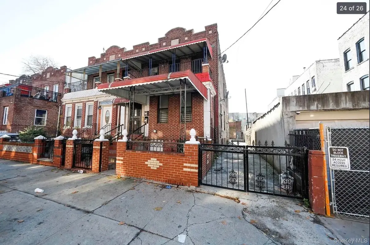 662 Riverdale Avenue, Brooklyn, NY 11207 - #1