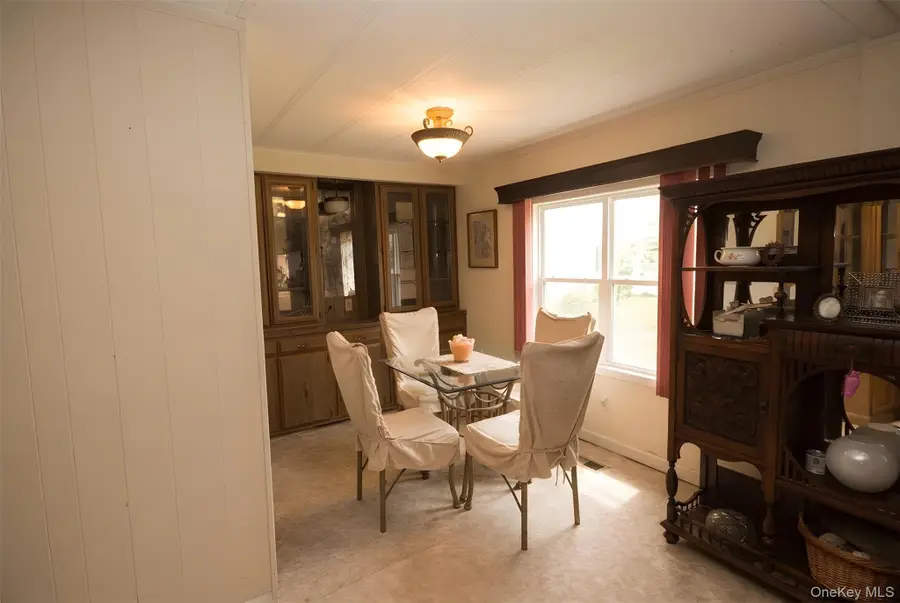 14 Buttercup Drive, Bohemia, NY 11716 - #2