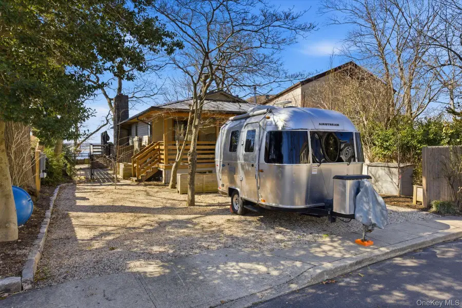 154 Eatons Neck Road, Northport, NY 11768 - #3