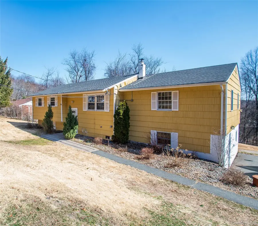 18 Russo Drive, Newburgh, NY 12550 - #2