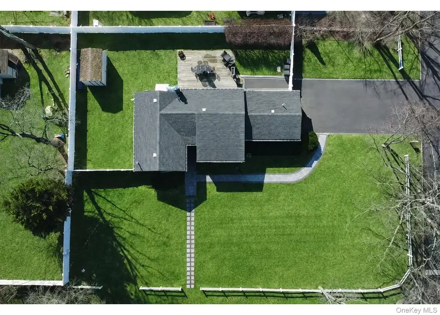 178 Spur Drive S, Bay Shore, NY 11706 - #3