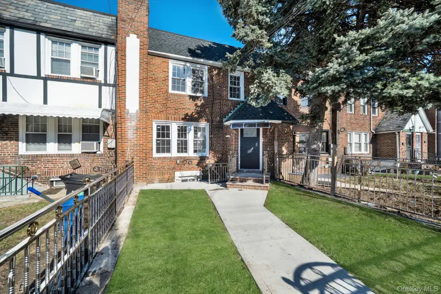 114-23 200th Street, Saint Albans, NY 11412 - #2