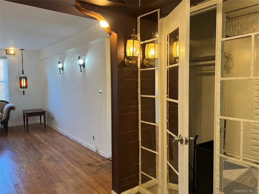 39-20 52nd Street #2G, Woodside, NY 11377 - #3