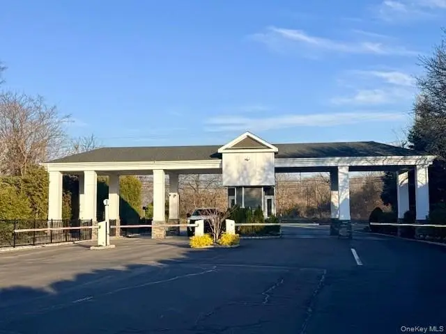 128 Cinnamon Court, Melville, NY 11747 - #3