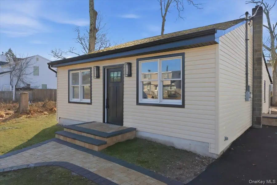 38 Lafayette Drive, Shirley, NY 11967 - #2