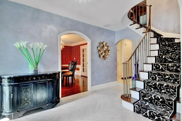 15 Hilltop Drive, Manhasset, NY 11030 - #1