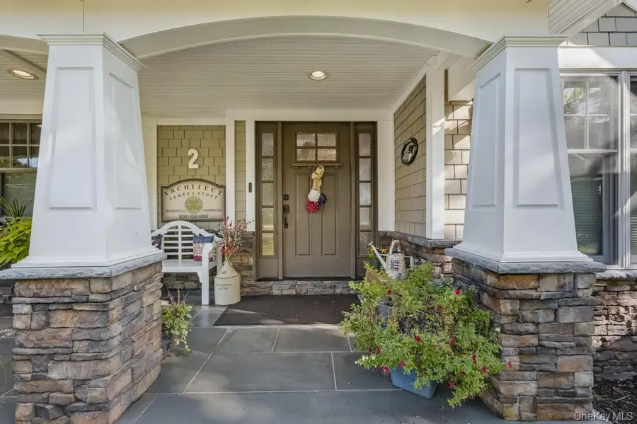 2 Greg Lane, East Northport, NY 11731 - #3