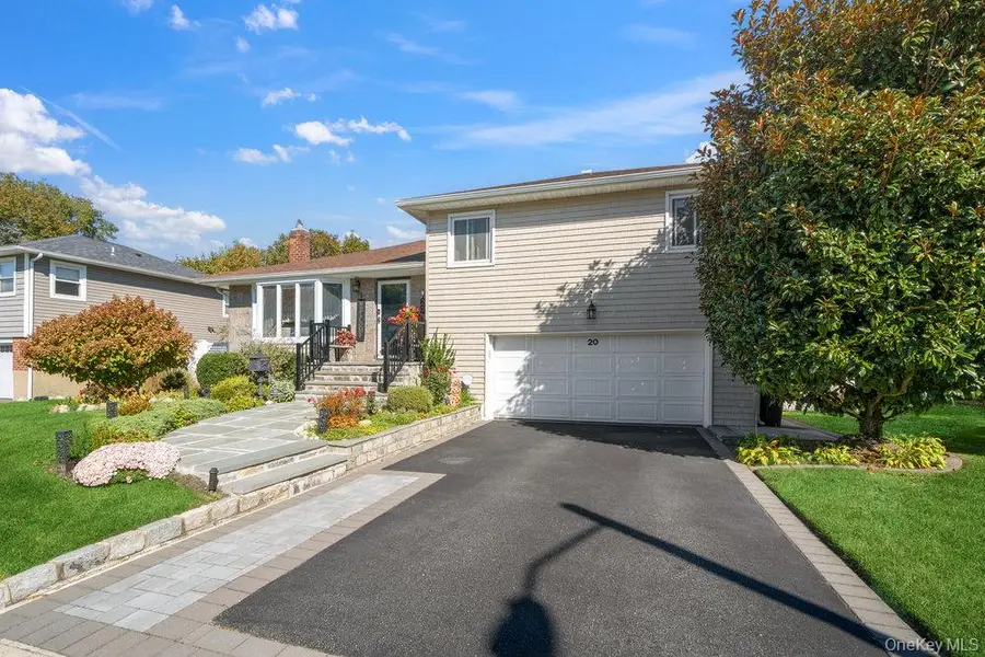 20 Vista Road, Plainview, NY 11803 - #3