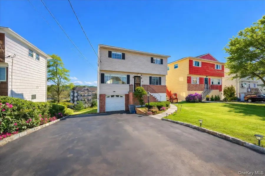 65 Skymeadow Place, Elmsford, NY 10523 - #2