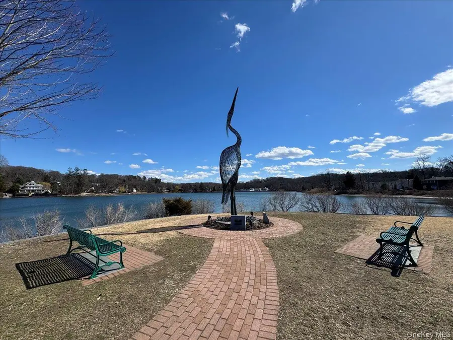 41 Lakeside Drive, Centerport, NY 11721 - #2