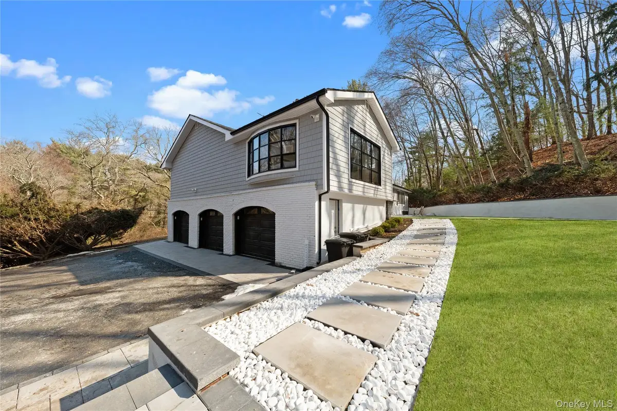 111 Mill River Road, Upper Brookville, NY 11771 - #1