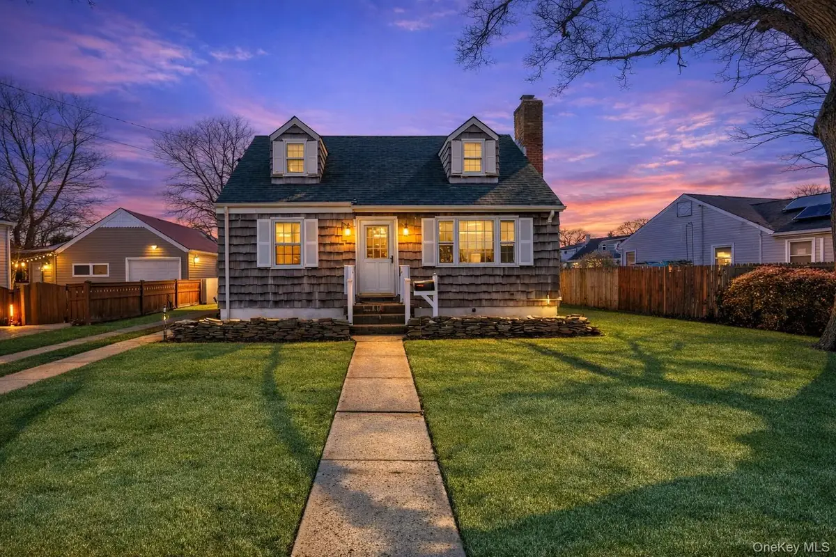 303 Kansas Street, Lindenhurst, NY 11757 - #1