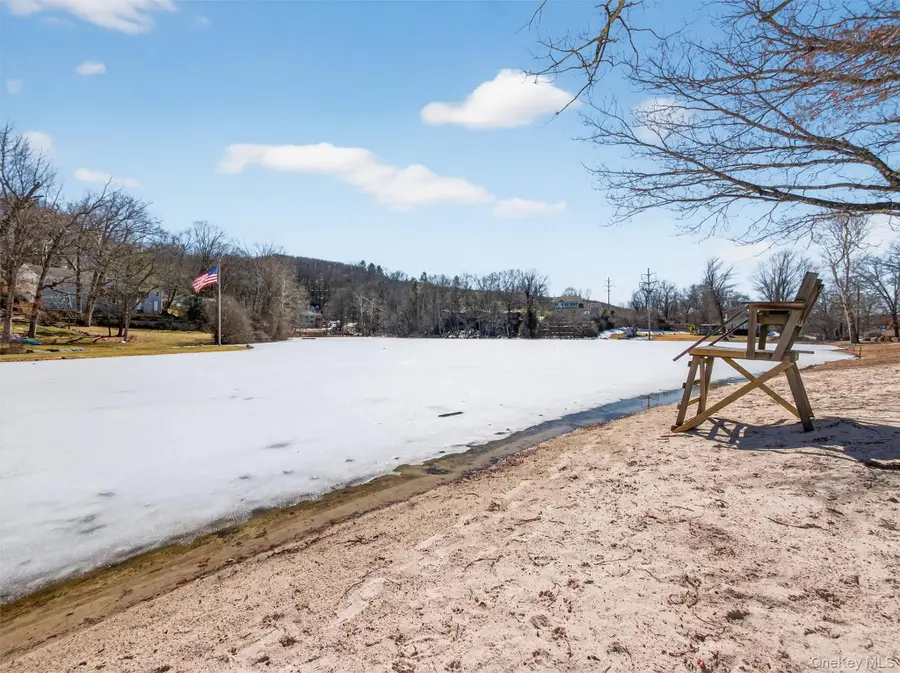 7 Greenway E, Sloatsburg, NY 10974 - #2