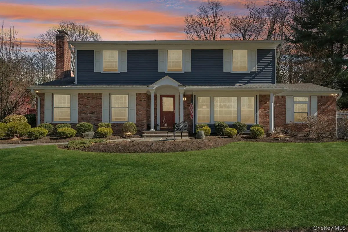 31 Fox Hunt Lane, Cold Spring Harbor, NY 11724 - #1