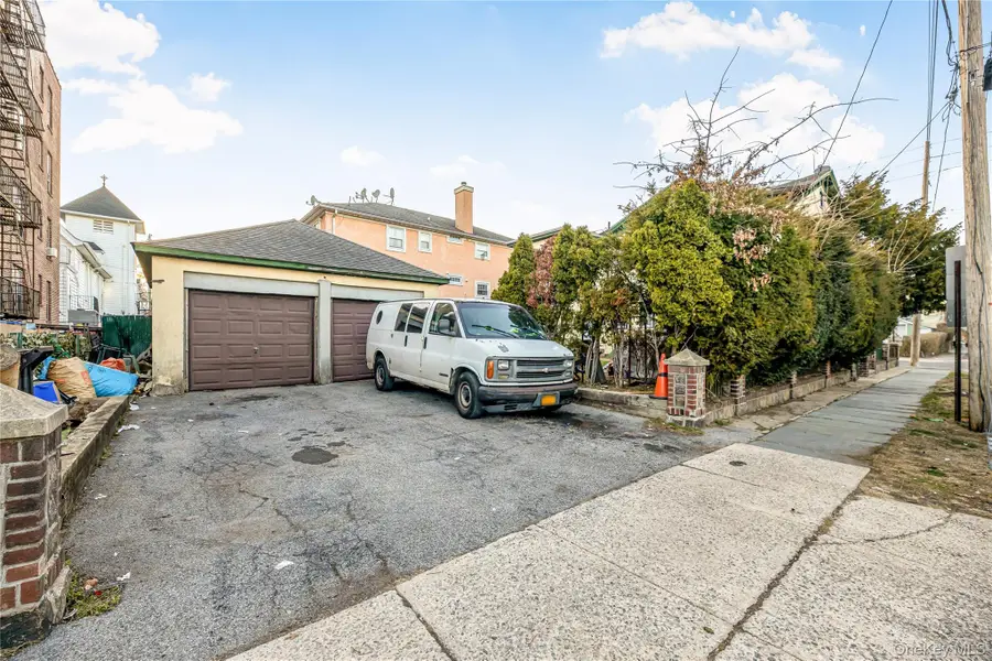 68 N 9th Avenue, Mount Vernon, NY 10550 - #3