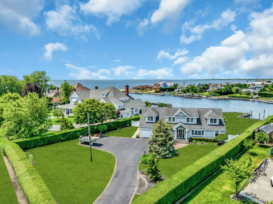 18 Beech Road, Islip, NY 11751 - #2