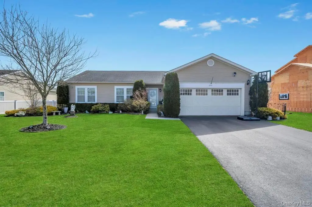 191 Flower Road, Shirley, NY 11967 - #1