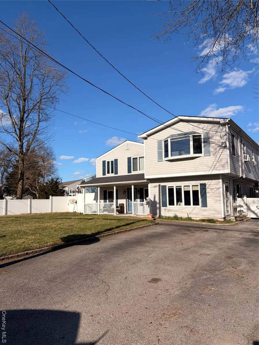 111 Fuller Avenue, Islip, NY 11751 - #2
