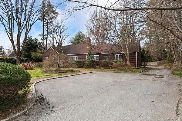 45 Weir Lane, Locust Valley, NY 11560 - #1