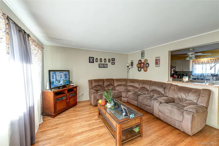 347 Atlantic Avenue, Bay Shore, NY 11706 - #2