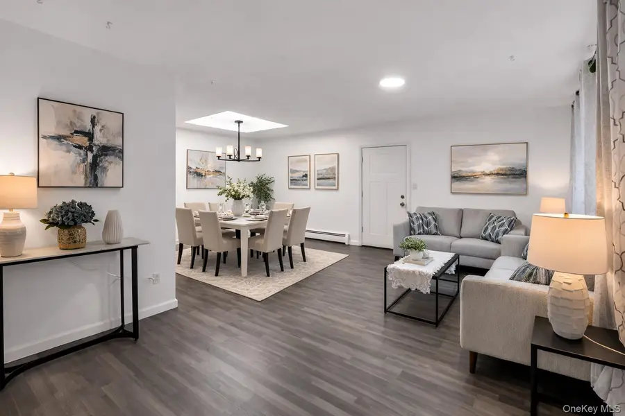 11 Broadway, Ronkonkoma, NY 11779 - #2