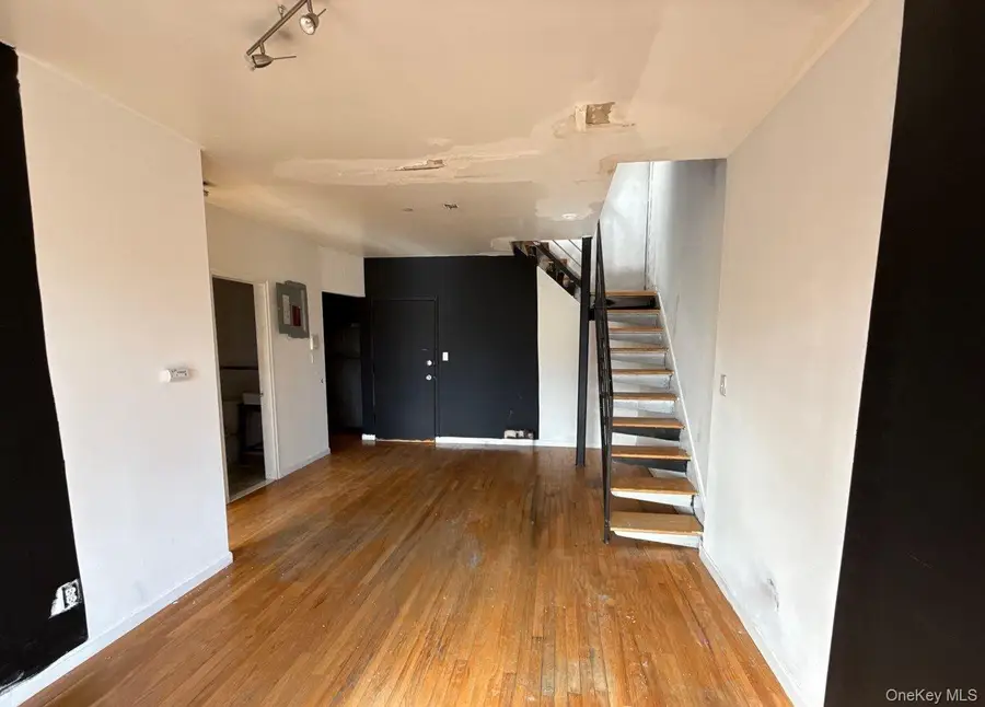 175-28 89th Avenue #C, Jamaica, NY 11432 - #3