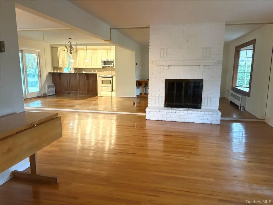 30 Tremont Street, Garden City, NY 11530 - #2