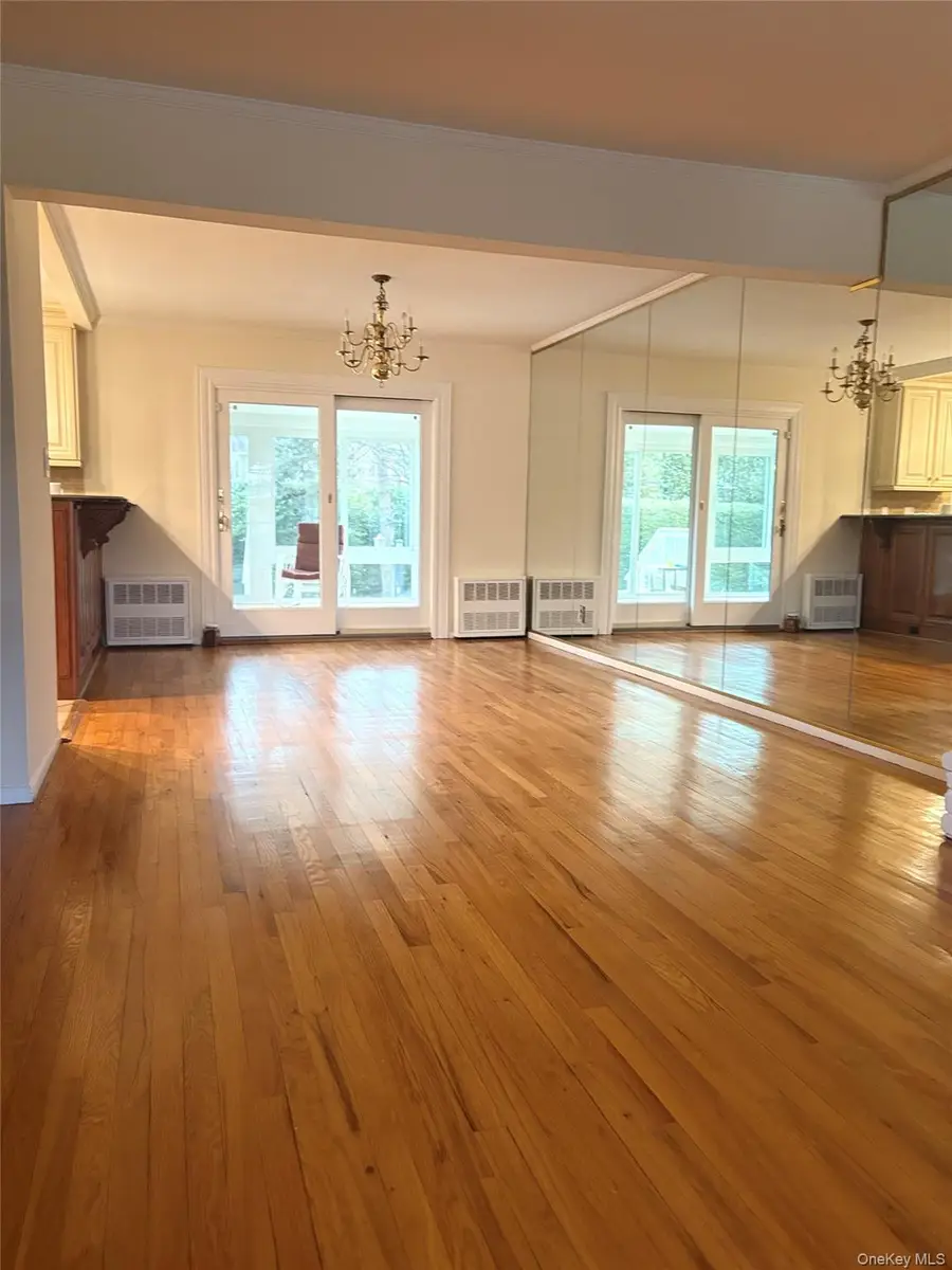 30 Tremont Street, Garden City, NY 11530 - #3