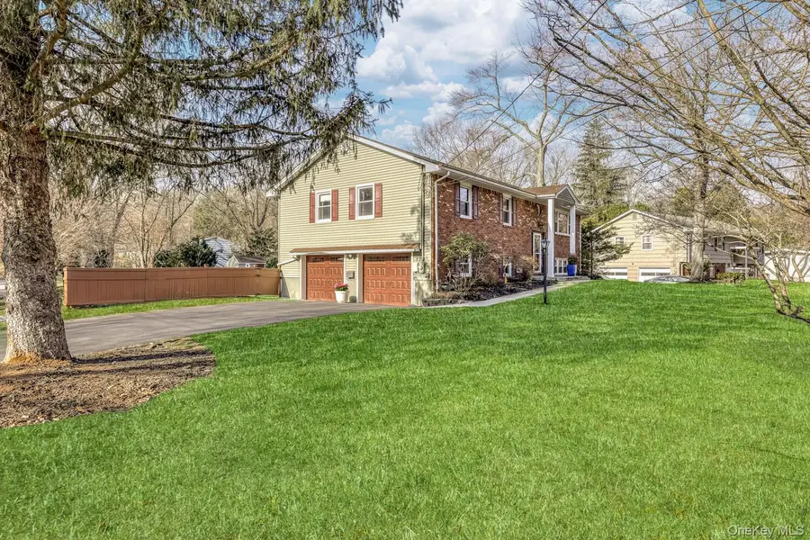 7 E Mayer Drive, Suffern, NY 10901 - #2