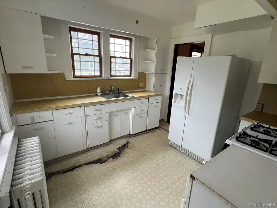 272 Van Ness Street, Newburgh, NY 12550 - #3
