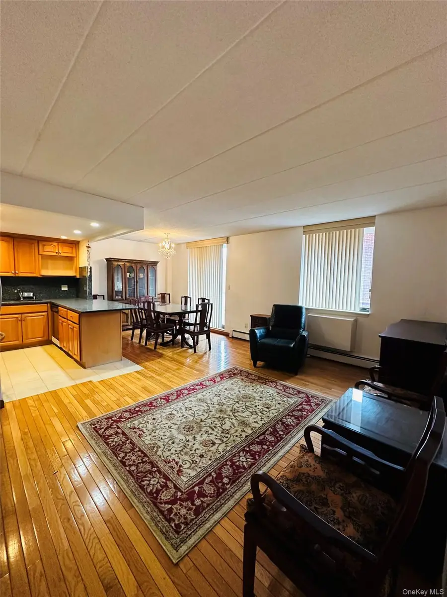 136-17 Maple Avenue #5A, Flushing, NY 11355 - #3