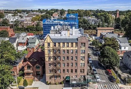 15517 Sanford Avenue #2E, Flushing, NY 11355 - #2