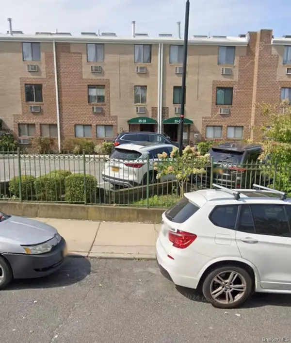 25-28 120th Street #C2B, Flushing, NY 11354
