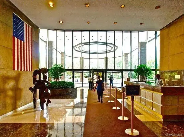 330 E 38th Street #10C, New York (Manhattan), NY 10016