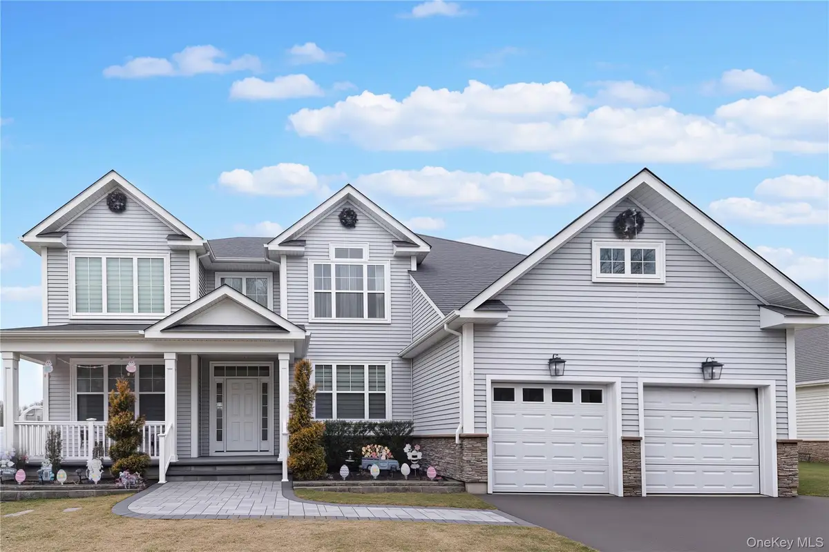 42 Wildflower Drive, Ridge, NY 11961 - #1