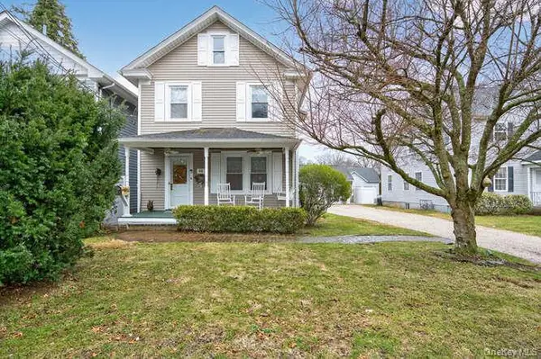 66 Cocks Lane, Locust Valley, NY 11560