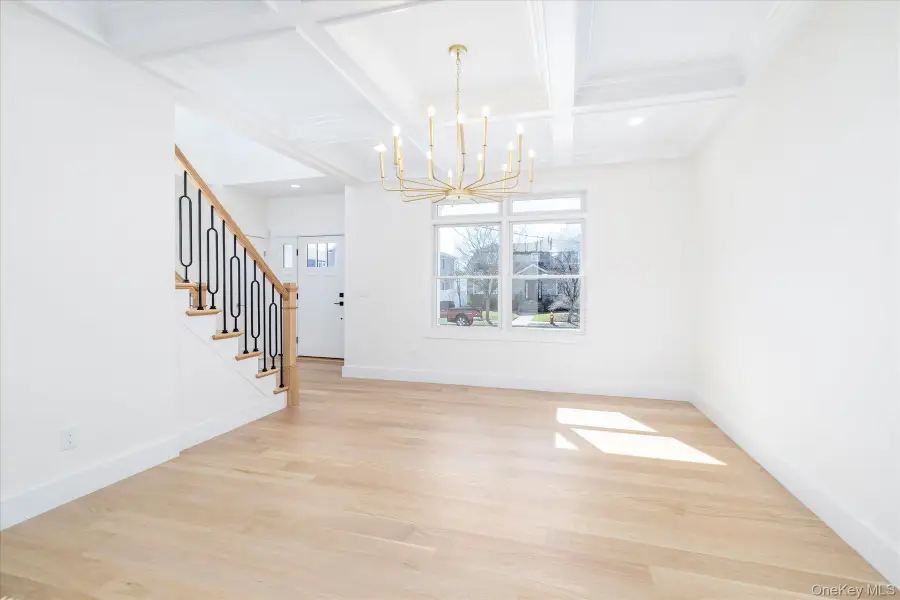 8 Van Cott Place, North Bellmore, NY 11710 - #3